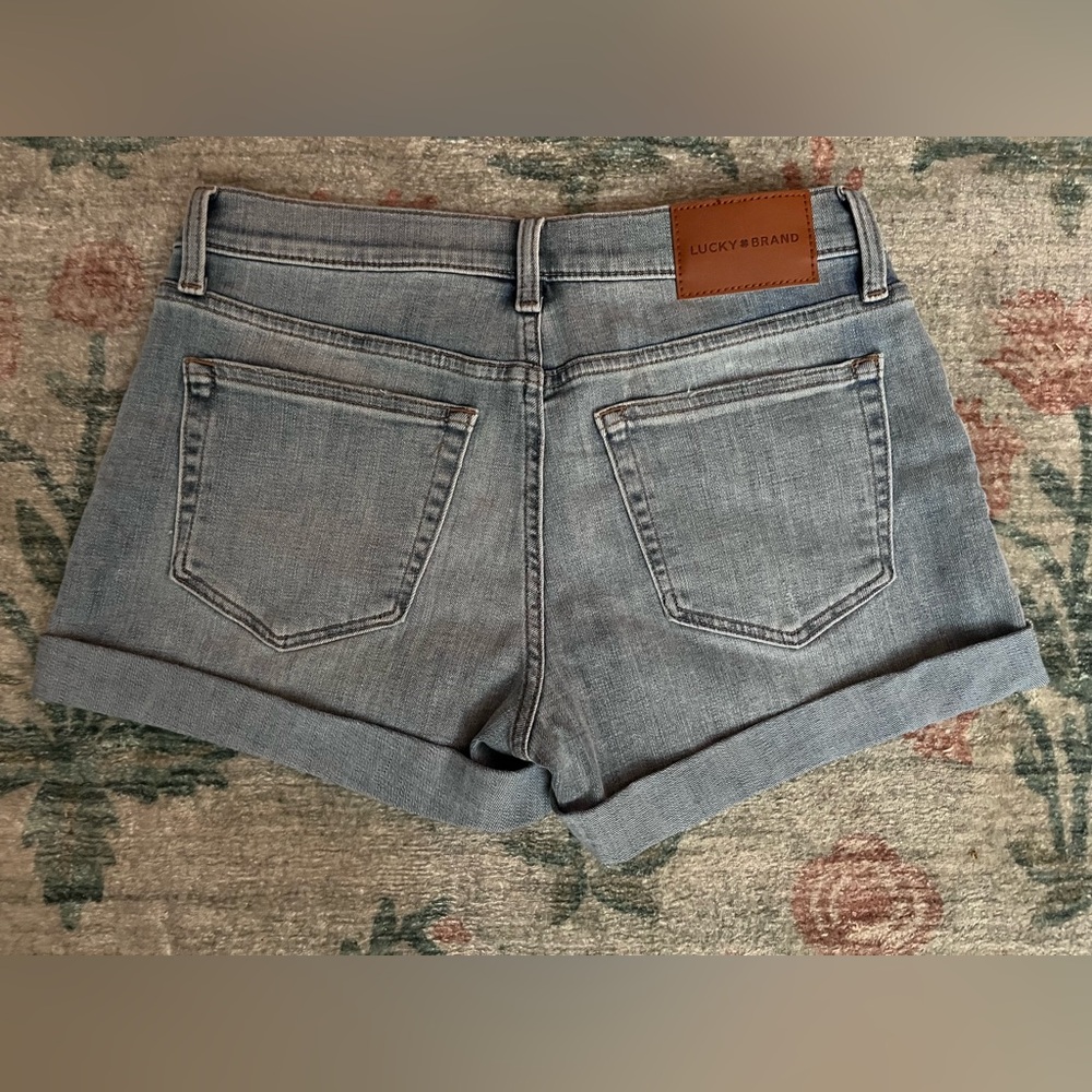 Lucky Brand Ava Mid-rise Roll Shorts - Picture 12 of 13